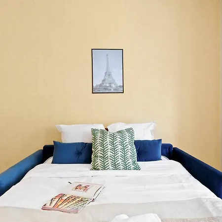 Bnbnova - Eiffel Tower & Invalides - Champ De Mars Apartament *